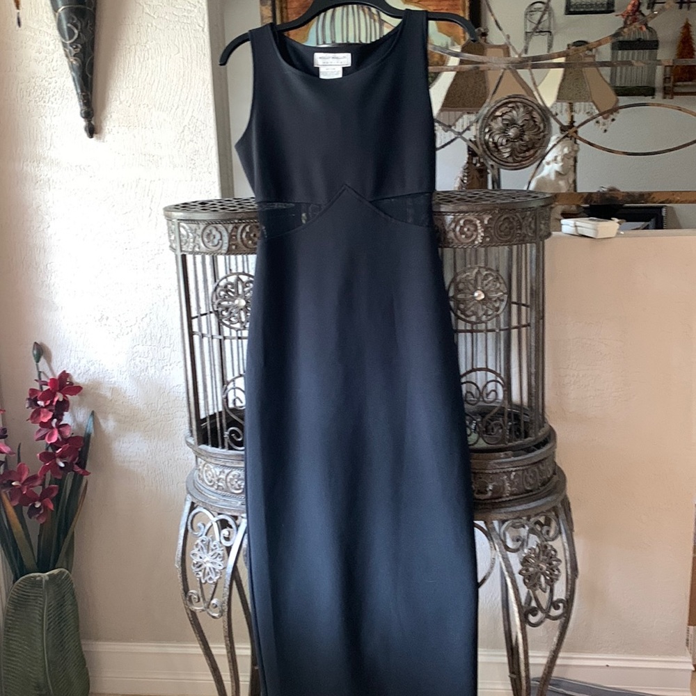 Molly Mallory Petite Size 4 Black Long Cut Out Waist Dress